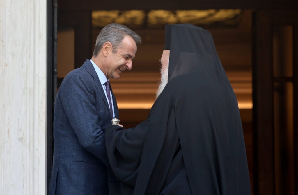 Δείπνο Μητσοτάκη – Ιερώνυμου στην οικία του Πρωθυπουργού