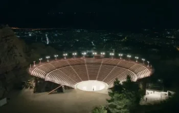 Θέατρο Λυκαβηττού: Πλούσιο πρόγραμμα με συναυλίες και θεατρικές παραστάσεις ως τον Οκτώβριο