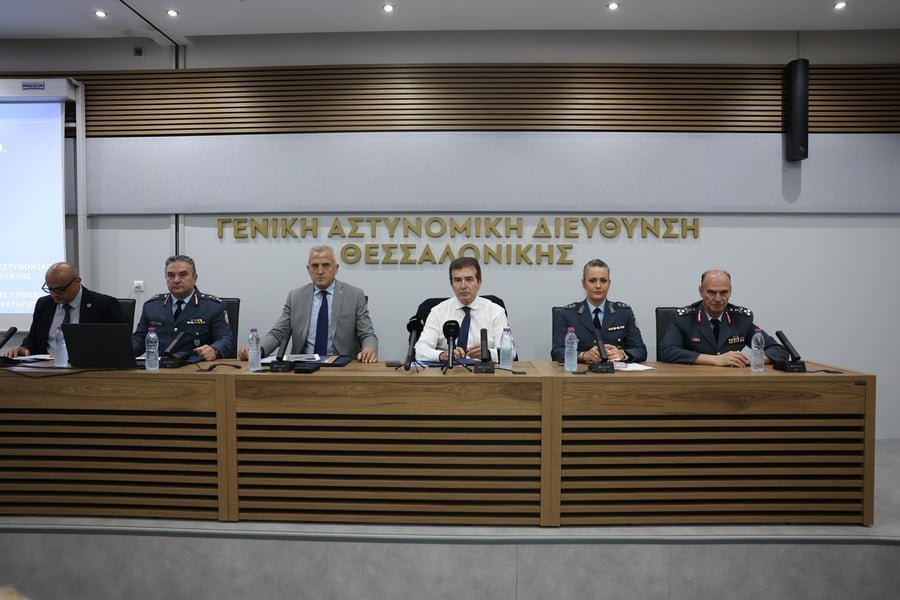 Χρυσοχοΐδης: «Δεν θα επιτρέψουμε σε καμία εγκληματική ομάδα να αποκτήσει ζωτικό χώρο»