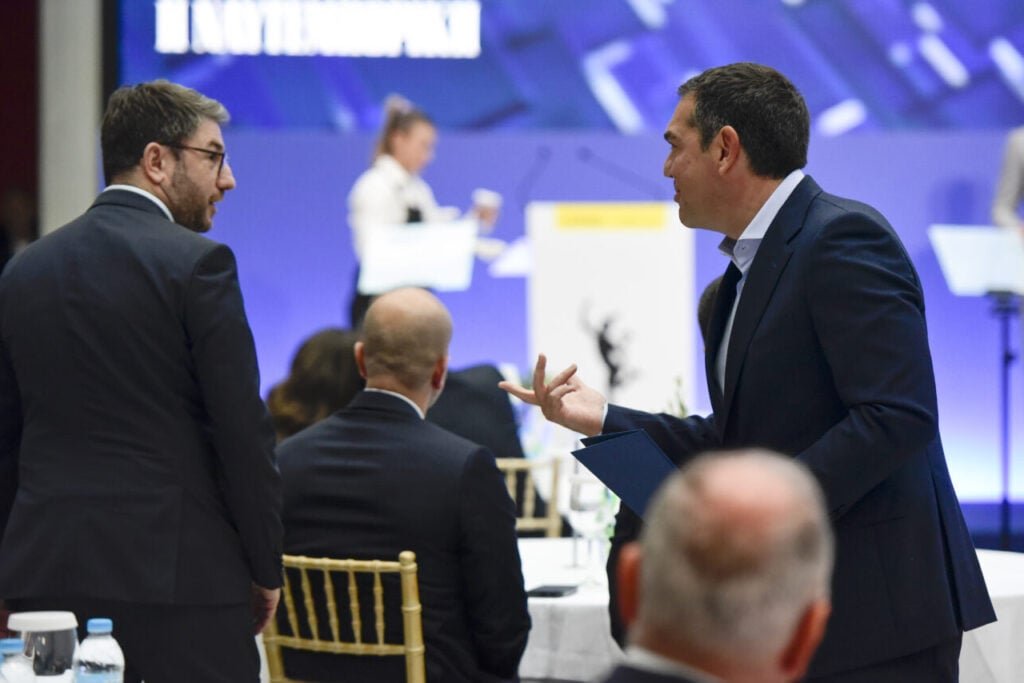 Ολομέτωπη επίθεση Ανδρουλάκη σε Τσίπρα: Πες μας τώρα ποιος σε χρηματοδοτεί!