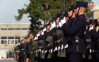 Δένδιας: Πράξη μια ακόμη δέσμευση για τη χορήγηση επιδόματος διοίκησης στα στελέχη των Ενόπλων Δυνάμεων