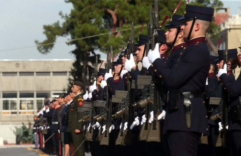 Δένδιας: Πράξη μια ακόμη δέσμευση για τη χορήγηση επιδόματος διοίκησης στα στελέχη των Ενόπλων Δυνάμεων