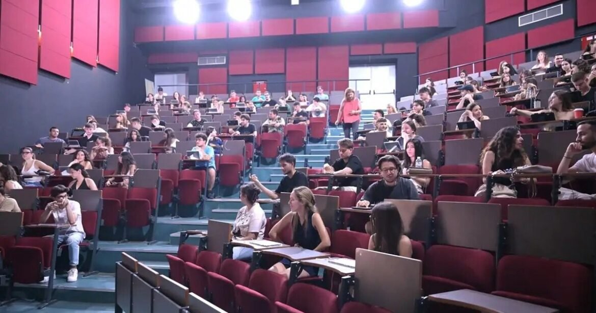 Φοιτητικές εστίες: Επενδύσεις πάνω από 960 εκατ. ευρώ για 8.600 νέες κλίνες και εκτεταμένες ανακαινίσεις