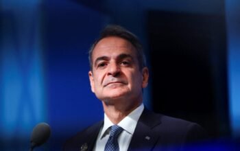 Μητσοτάκης στο Politico: Η μετανάστευση εργαλειοποιείται, χρειάζονται νέα μέτρα