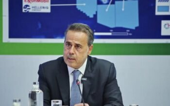Επαφές Παπασταύρου με τον ισραηλινό ομόλογο του – Στο επίκεντρο τα Στενά του Ορμούζ