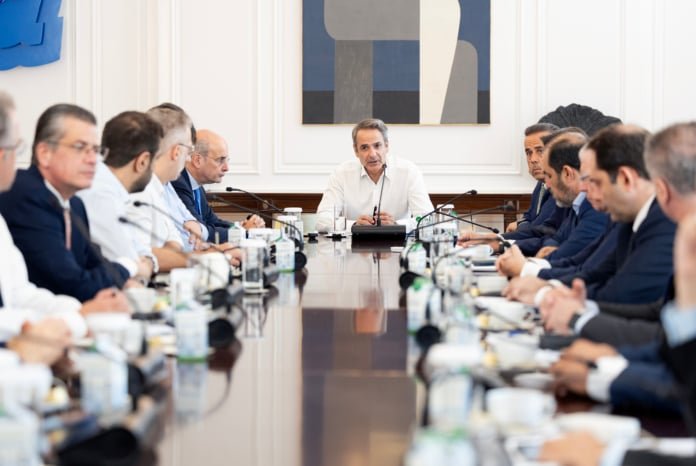 Τα μέτρα της κυβέρνησης για τους πυρόπληκτους στη Δυτική Αττική