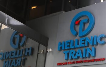 Διακοπή της σιδηροδρομικής κυκλοφορίας στο τμήμα Οινόη – Χαλκίδα λόγω φωτιάς