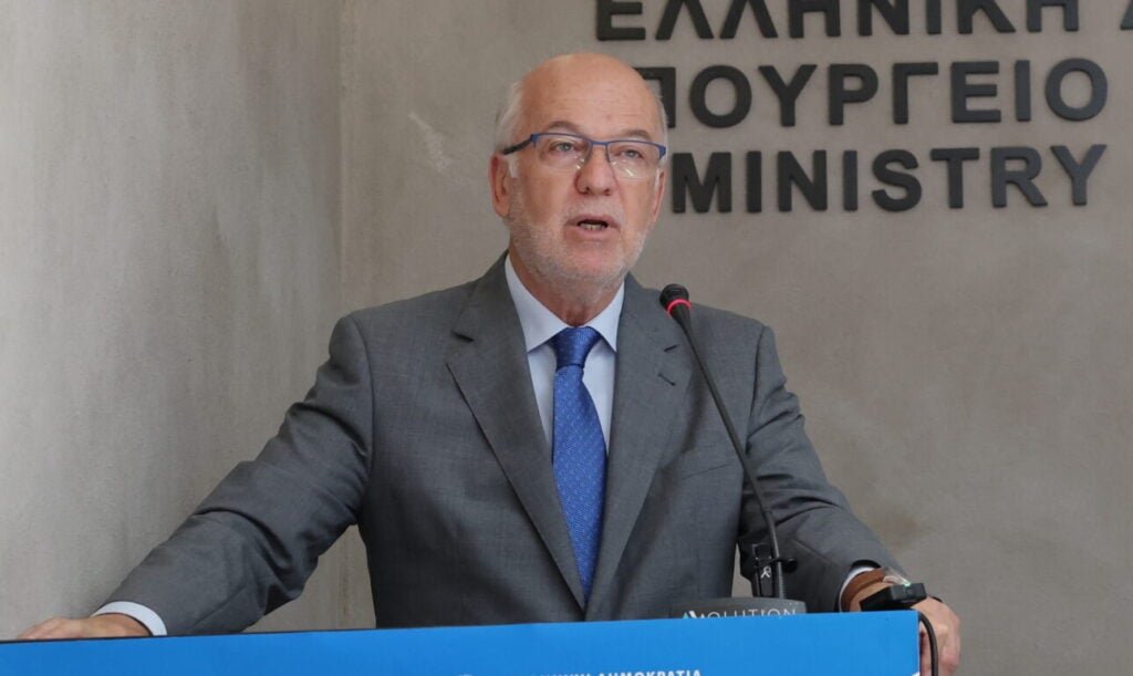 Σκληρή επίθεση Φλωρίδη σε Τσίπρα με φόντο τη Δικαιοσύνη