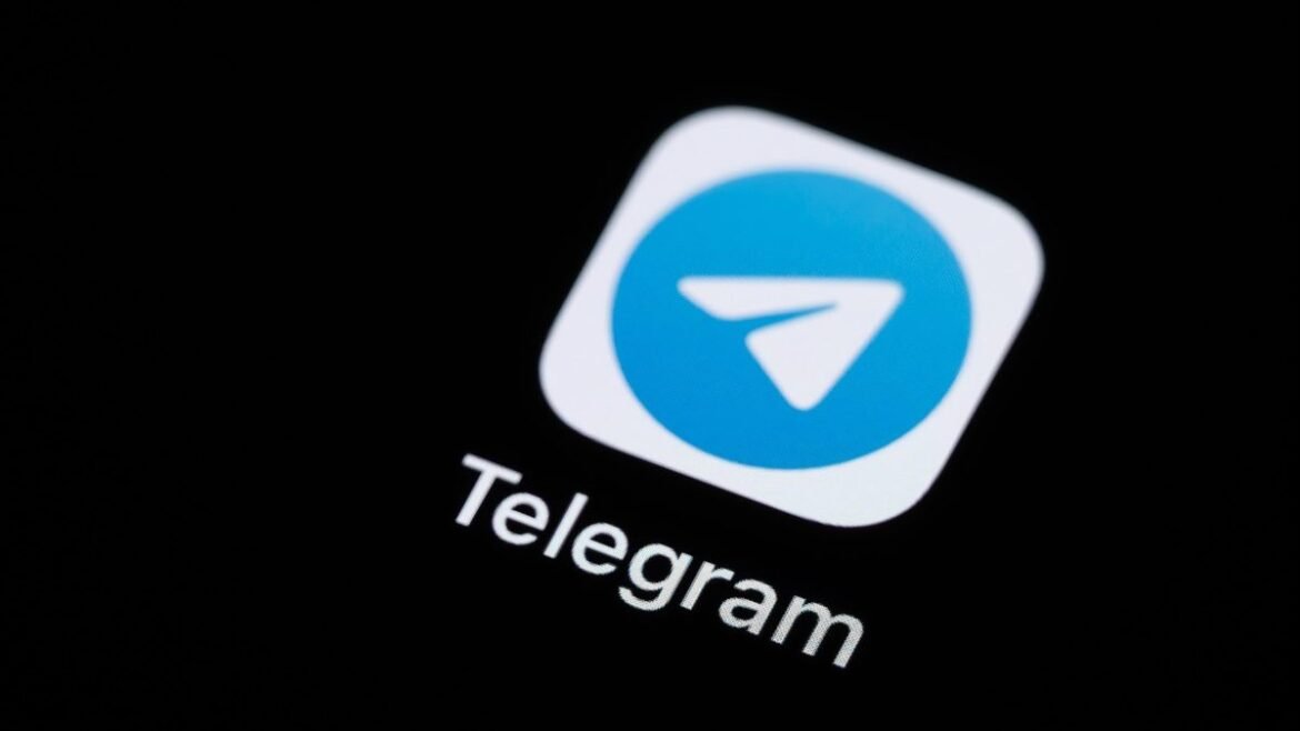Telegram: «Εκβιαστές χειραγώγησαν την Apple» – Η εξήγηση Durov για την προσωρινή αφαίρεση από το App Store