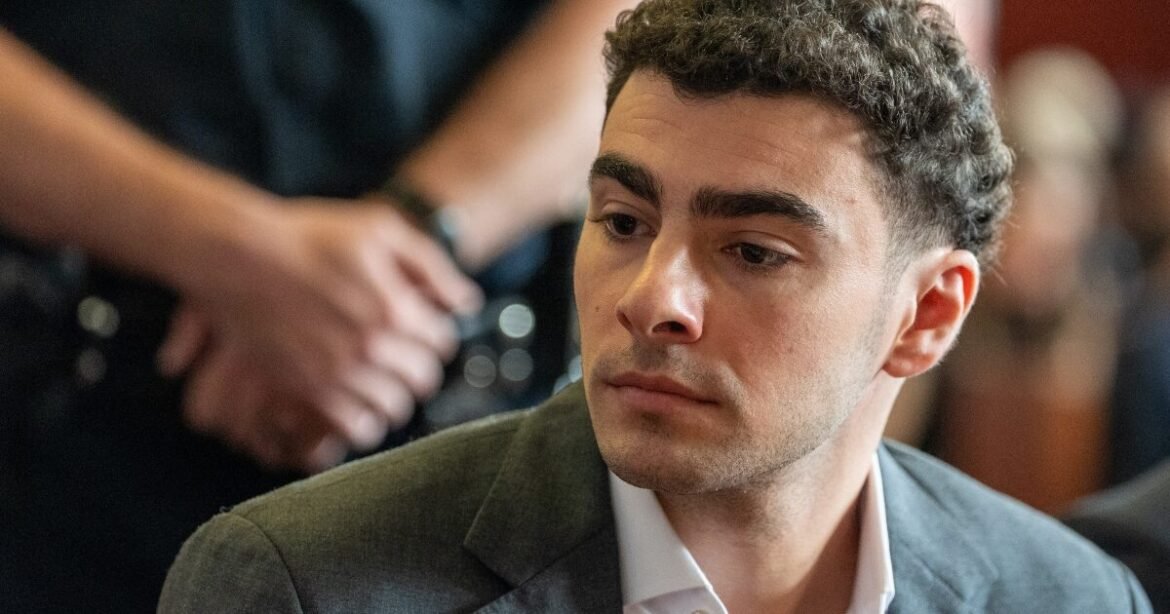 «Εγώ τον πυροβόλησα» – Ο Λουίτζι Μαντζιόνε δήλωσε ένοχος για τη δολοφονία του CEO της UnitedHealth