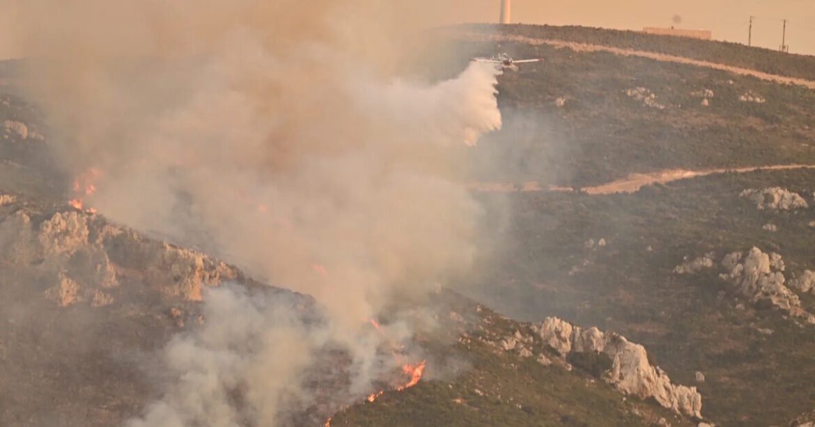 Φωτιά στην Κω, στην περιοχή Πυλί – Σηκώθηκαν εναέρια μέσα