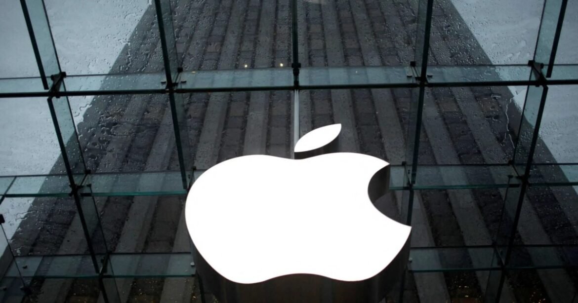 Η Apple πλήρωσε 17 δισ. δολάρια σε φόρους στην Ιρλανδία