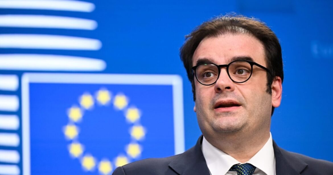 Πιερρακάκης: Παρεμβάσεις σε εισοδήματα, ιδιωτικό χρέος και επενδύσεις από Σεπτέμβριο