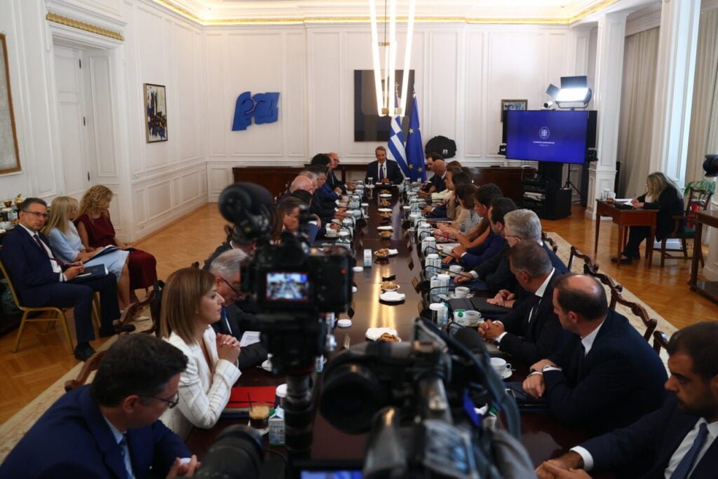 Μητσοτάκης στο Υπουργικό: Στη ΔΕΘ παρουσιάζουμε τον Οδικό Χάρτη της πατρίδας μας προς το 2030