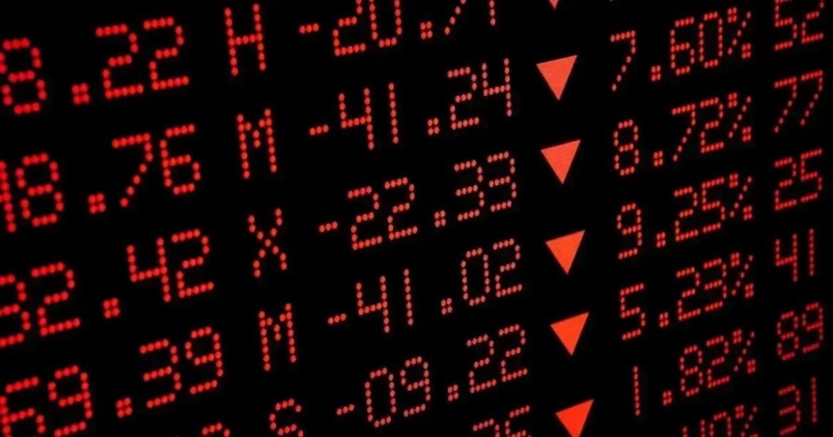 Χρηματιστήρια: Οριακές απώλειες στην Αθήνα, καθοδική πορεία στις ευρωαγορές