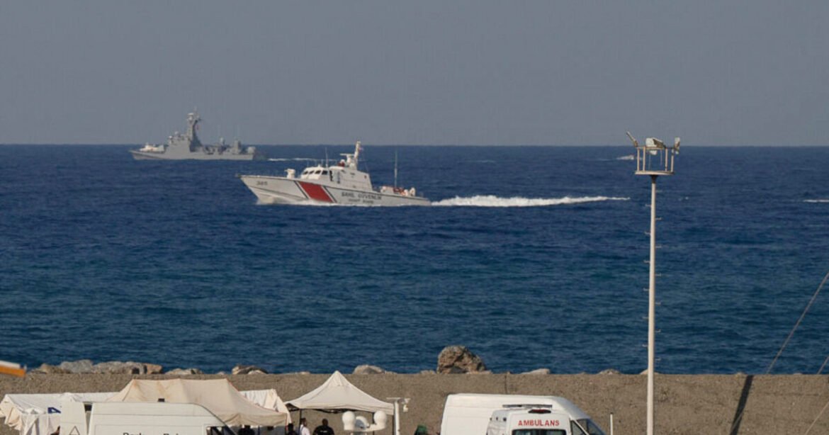 Τραγωδία ανοιχτά της Κερύνειας: Οι δραματικές στιγμές πριν από τη βύθιση – Συγκλονιστικά βίντεο