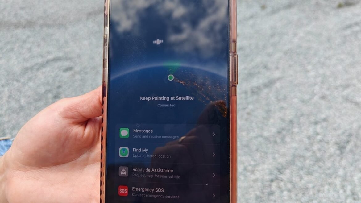 Η Apple δίνει παράταση ενός έτους στη δωρεάν δορυφορική επικοινωνία στα iPhone
