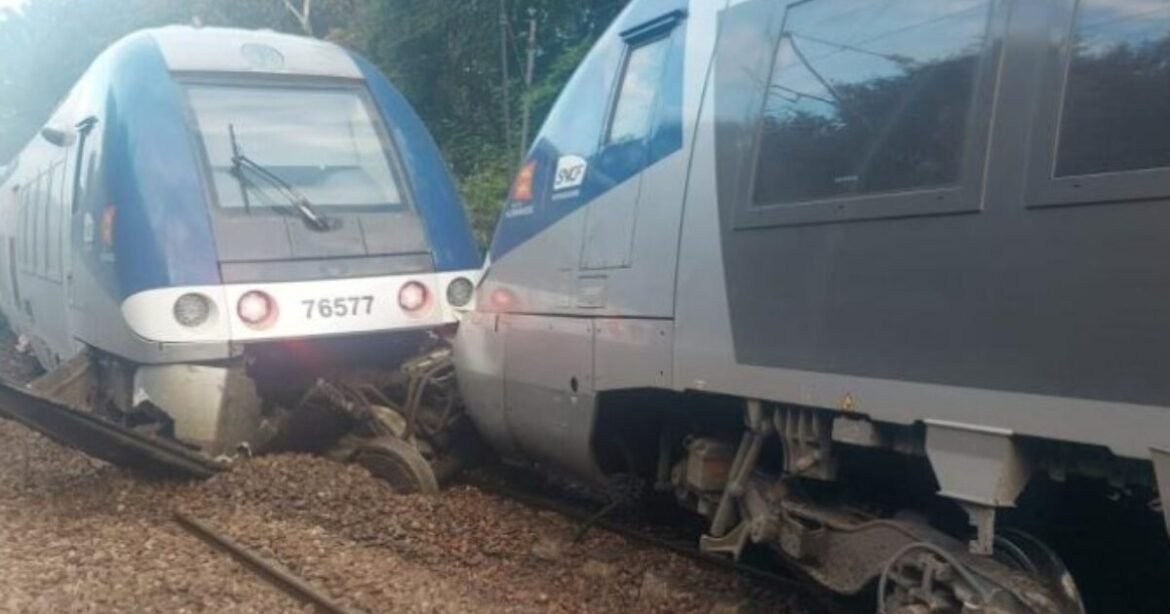 Εκτροχιάστηκε τρένο με 180 επιβάτες στη Γαλλία – 20 τραυματίες