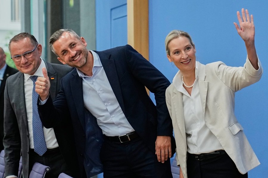 Ο λαός της AfD: Γιατί την ψηφίζουν κυρίως νέοι, εργάτες και πρώην Ανατολικογερμανοί