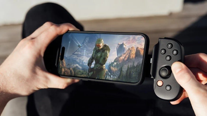 Apple: Ετοιμάζει τα πρώτα gaming χειριστήρια για iPhone υπό το brand της Beats