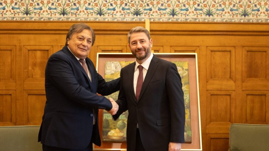 Νέα μεταγραφή για Ανδρουλάκη: Στο ΠΑΣΟΚ και επισήμως ο Αλέξανδρος Αυλωνίτης