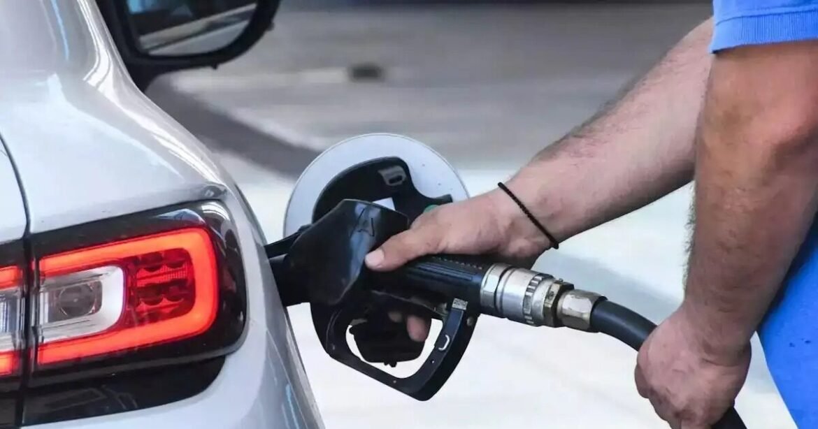 Γιατί η τιμή της βενζίνης θα ανέβει περισσότερο από του ντίζελ στο εξής