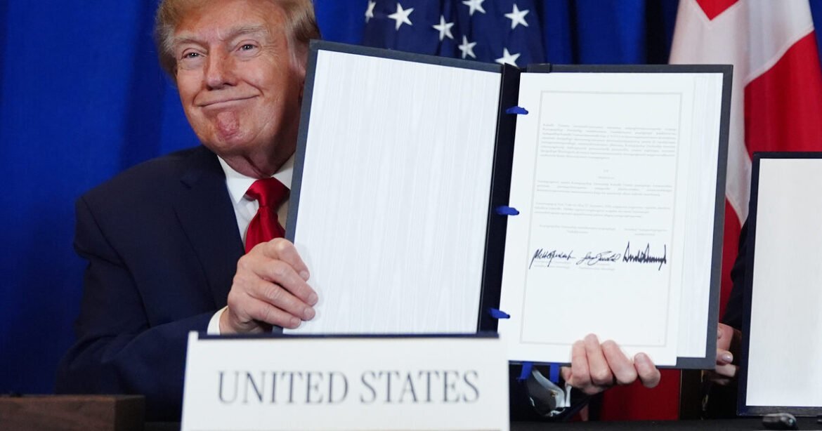 Ο Τραμπ στα… χνάρια του Ούγκο Τσάβες με την Trump TV