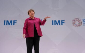 ΔΝΤ: Αυστηρή προειδοποίηση στις κυβερνήσεις για ενεργειακή κρίση και δημόσιο χρέος