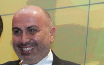 Κορρές: Ο Γιώργος Κορρές επιστρέφει στον κοινό έλεγχο με τη Halcyon