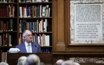 Τασούλας: «Δεν μπορεί ο Παρθενώνας να παραμείνει επ’ αόριστον χωρίς τα Γλυπτά του»