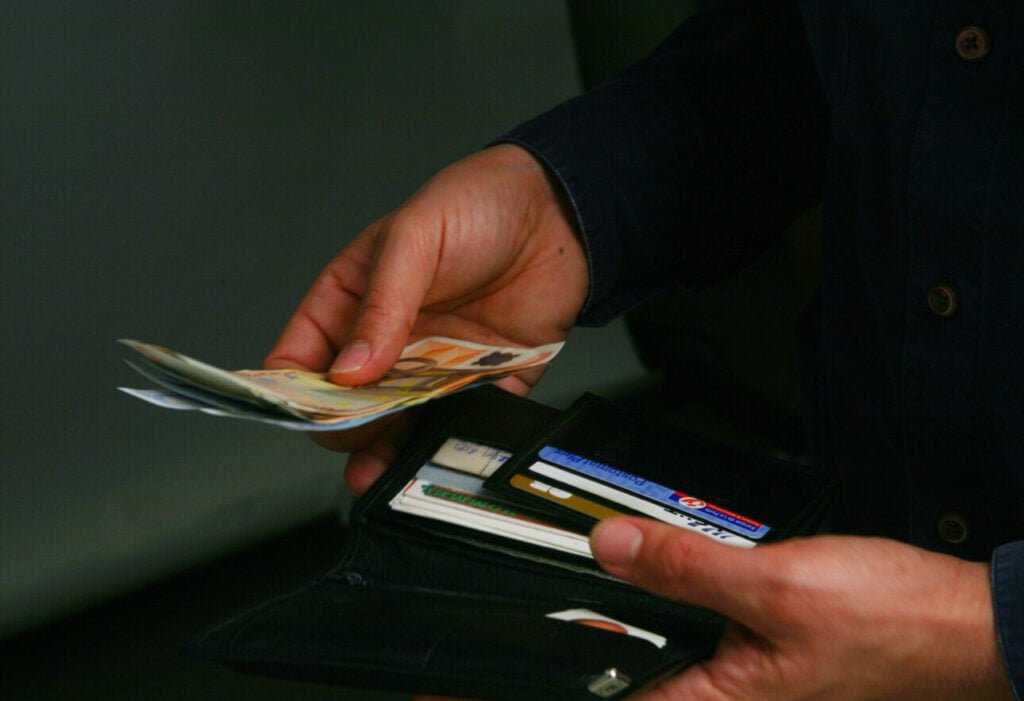 Επαγγελματική Κατάρτιση: Τι λέει η κυβέρνηση για τη δαμόκλειο σπάθη των προστίμων από την Κομισιόν