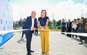 Η ΑΒ εγκαινίασε νέο data center στην Ελευσίνα – Ικανοποίηση Λαβίδα για τον τζίρο 2 δισ. ευρώ του 2025, με αύξηση 3,5%