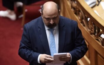 Τέμπη: Στο Ειδικό Δικαστήριο παραπέμπεται ο Τριαντόπουλος για το «μπάζωμα»