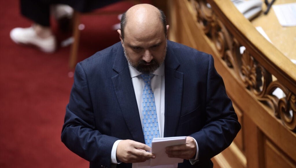 Τέμπη: Στο Ειδικό Δικαστήριο παραπέμπεται ο Τριαντόπουλος για το «μπάζωμα»