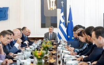 Συνεδριάζει το Υπουργικό Συμβούλιο – Η ατζέντα των θεμάτων