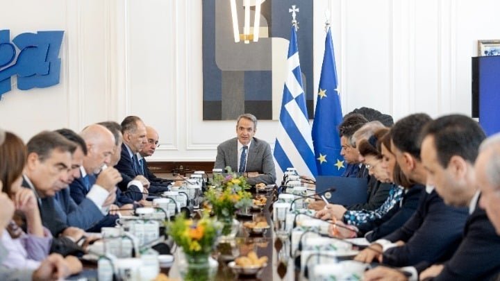 Συνεδριάζει το Υπουργικό Συμβούλιο – Η ατζέντα των θεμάτων