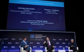 Πιερρακάκης: Κανένα κράτος δεν μπορεί να διαχειριστεί μόνο του την τεχνητή νοημοσύνη