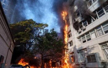 Κίεβο, ώρα μηδέν: Η Ρωσία κλιμακώνει, η Ουκρανία μπροστά στον πιο σκοτεινό της χειμώνα