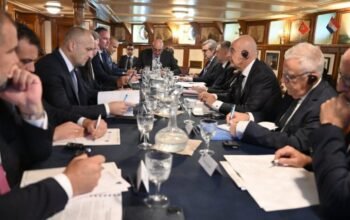 Δένδιας: Η ελληνική «Ασπίδα του Αχιλλέα» πρότυπο για την ευρωπαϊκή άμυνα