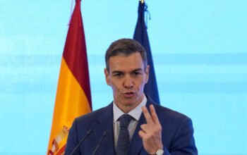 Αντεπίθεση Σάντσεθ: Εγκρίθηκαν τα μέτρα για τη στέγαση που οδήγησαν σε πρόωρες εκλογές