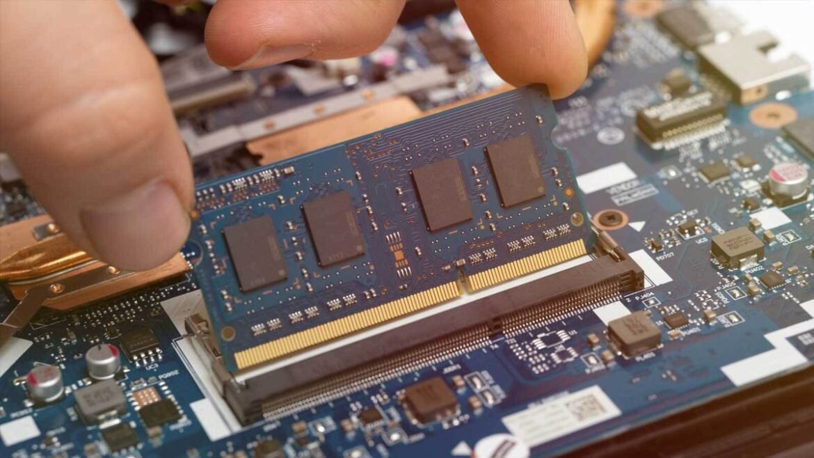 Windows 11 26H2: Η νέα ενημέρωση μειώνει δραστικά τη χρήση μνήμης RAM και επιταχύνει την εκκίνηση των εφαρμογών