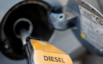 ΙΕΑ: Ελλείψεις ντίζελ και το 2027 φέρνουν υψηλές τιμές και πληθωρισμό – Σήμερα η απόφαση για απελευθέρωση αποθεμάτων