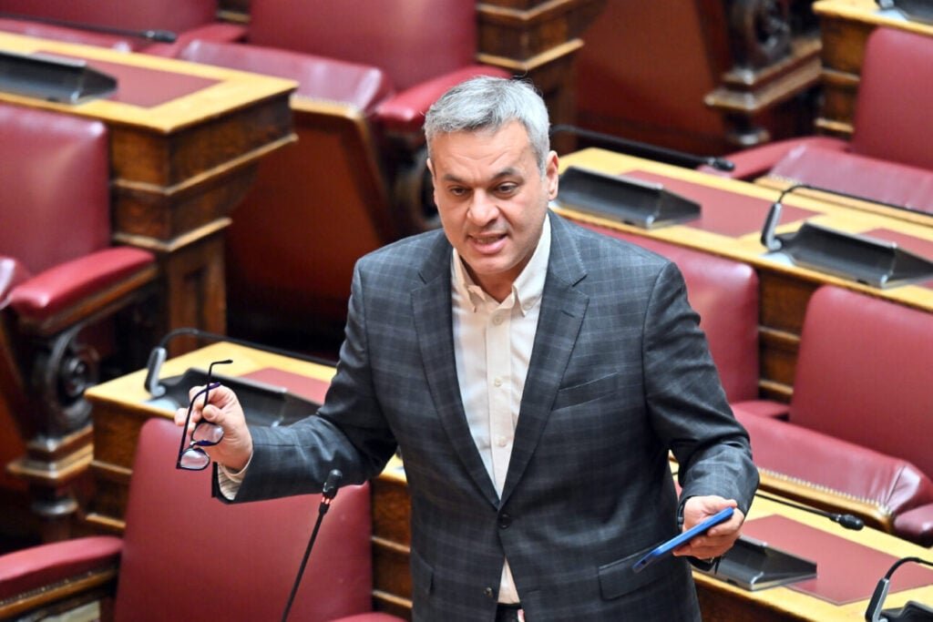 Από τον ΣΥΡΙΖΑ στον Τσίπρα (και) ο Μαμουλάκης