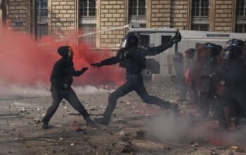 O Xρυσοχοΐδης ενόψει συγκεντρώσεων στην Αθήνα και επίδοξων… μιμητών à la parisienne