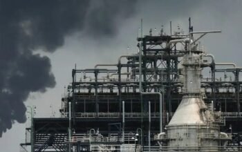 «Διορθώνει» το φυσικό αέριο, αφού έπιασε τα 90 ευρώ, κάτω από τα 109 δολάρια το Brent